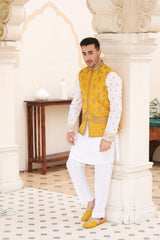 SHANAI WAISTCOAT - Walk Out