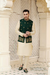 PAKISH WAISTCOAT - Walk Out